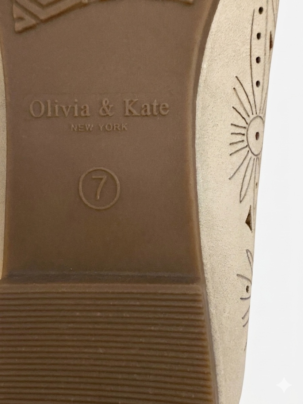 Olivia and Kate beige laser-cut pointed toe flats Brand new size 7 - Picture 5 of 5